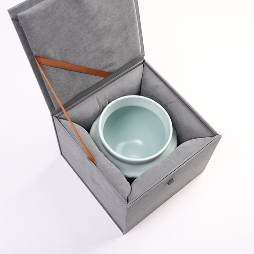 Elegant Celadon Ceramic Decorative Vessel – Handcrafted for Display & Collection (Ø15.8cm x H12.7cm | Weight: 0.803kg)